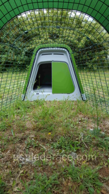 porte avant de l'Eglu Go porte avant de l'Eglu Go