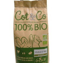 Aliment Bio et Friandises pour nos poules Aliment Bio et Friandises pour nos poules