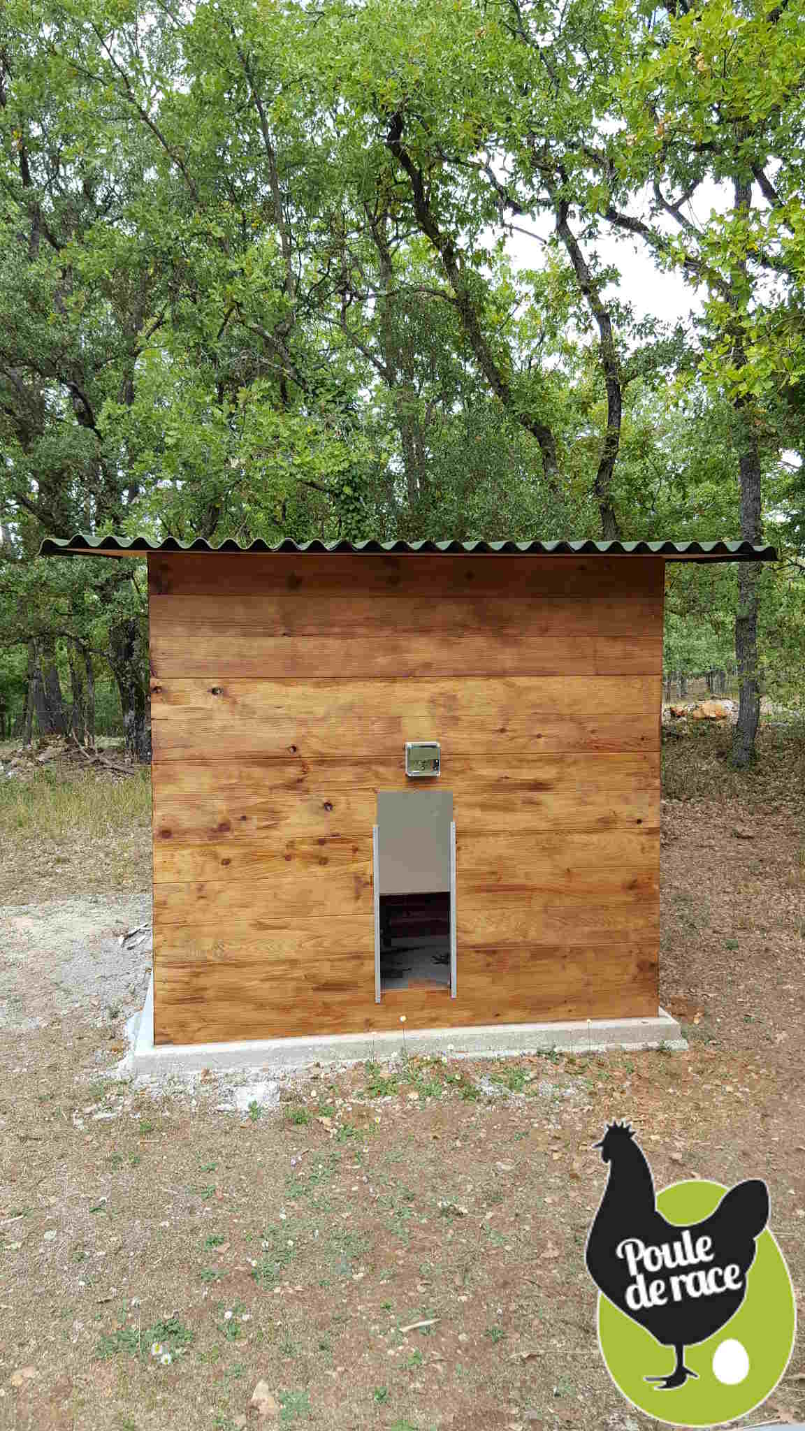 Porte Automatique Pour Poulailler